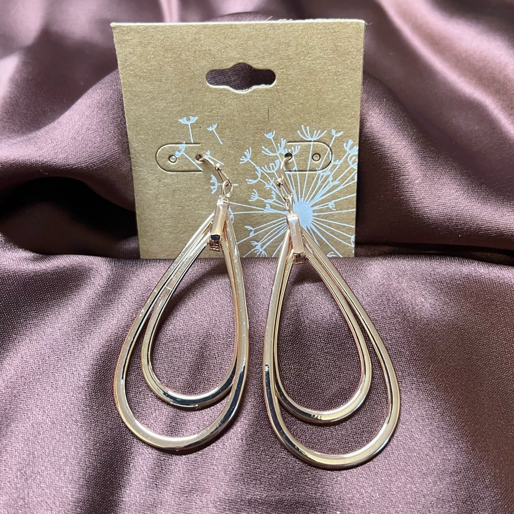 Cracker Barrel Hanging Earrings Jewelry Rose Gold Tone